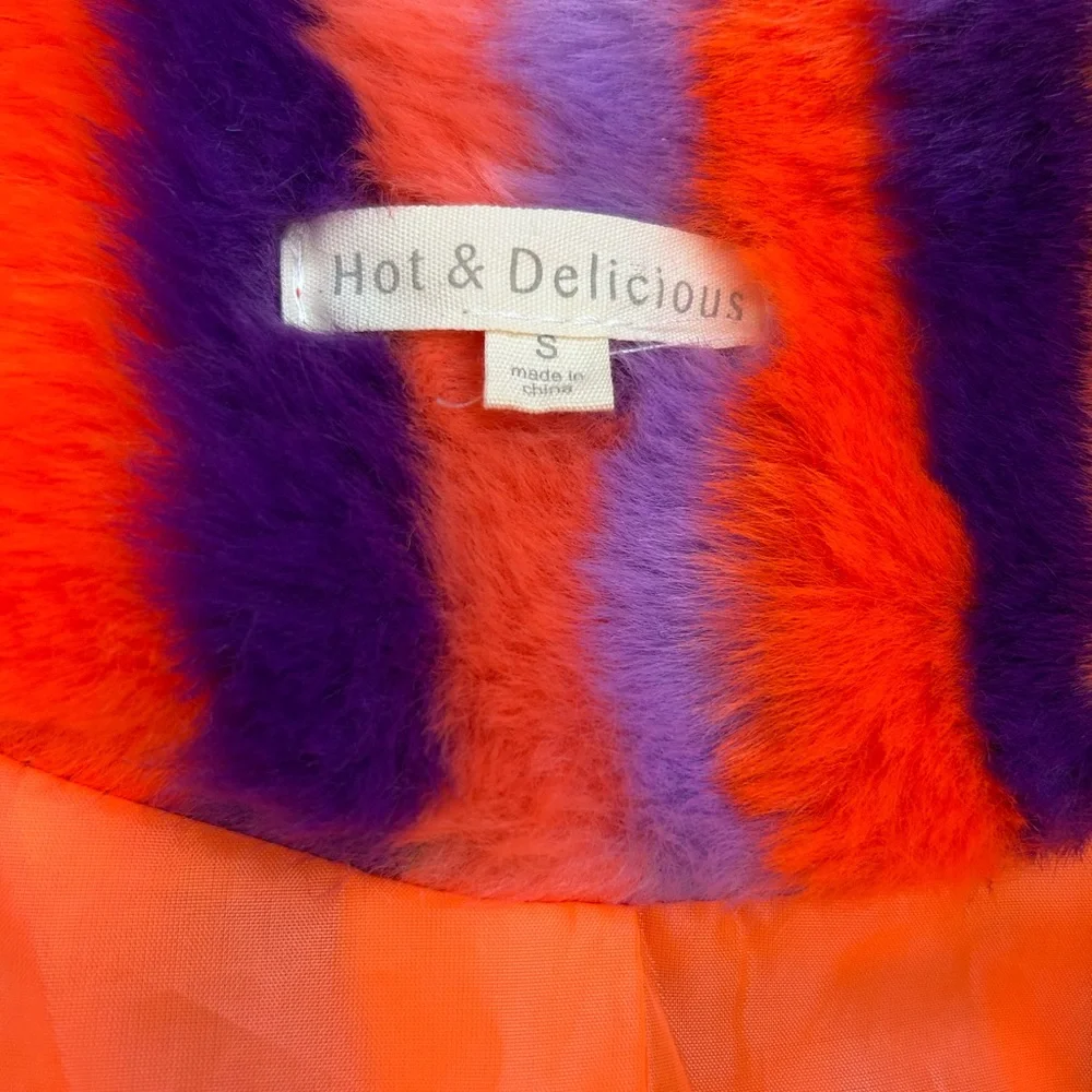Hot & Delicious Multicolor Faux Fur Cropped Jacket - Picture 7 of 8